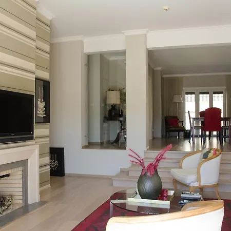 Townhouse Camporeal * Turcifal
